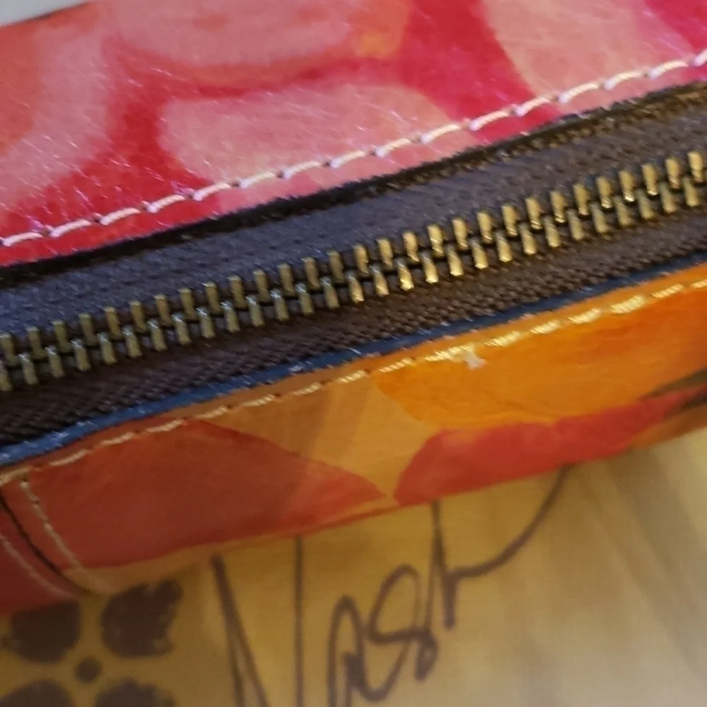 𝅺patricia Nash leather make-up bag or pen case